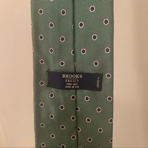 Brooks Brothers Green Silk Tie
